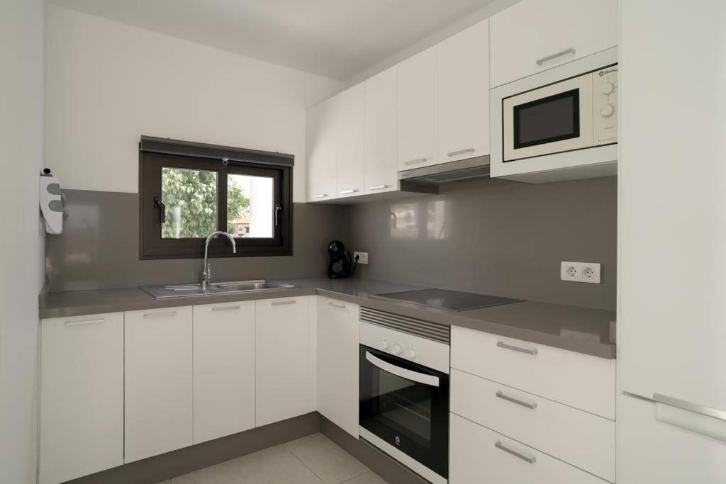 Casa Lily Villa Tias Bagian luar foto